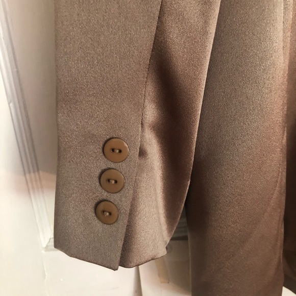 Brand new Liz Claiborne ‘Silk’ Blazer NWT Sz 16 - Picture 3 of 4